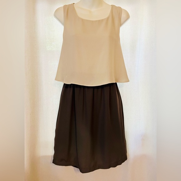 Costa Banka Anthropology, Sleeveless Dress, size medium, cream and gray - Picture 1 of 9